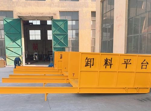 安徽淮南筑誠建筑 專業(yè)定制9×2×1.5米卸料平臺，建材產(chǎn)品種類齊全